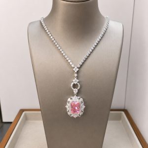 粉色鋯石宮廷方糖項鍊